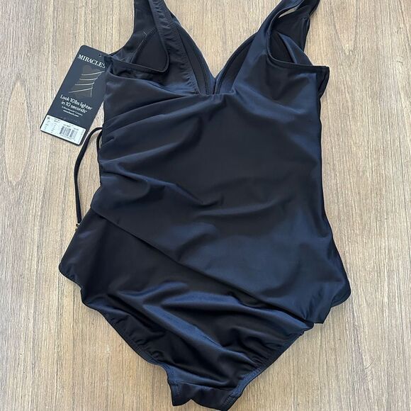 Miraclesuit Eclat One Piece Swimsuit size 10 - Picture 6 of 10